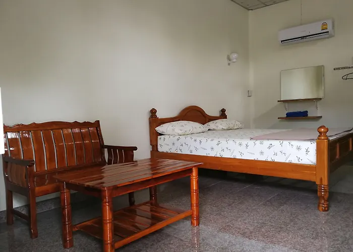 โรงแรม Puengluang